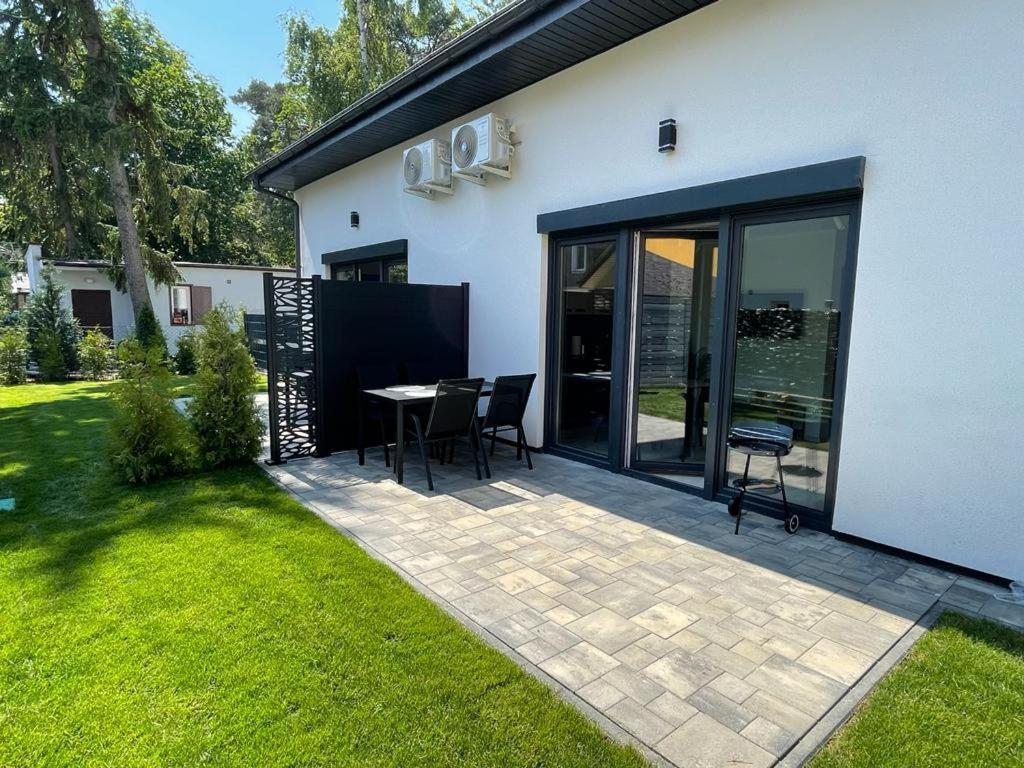 Apartamenty Przy Parku -150M Od Plazy Darłówko Extérieur photo